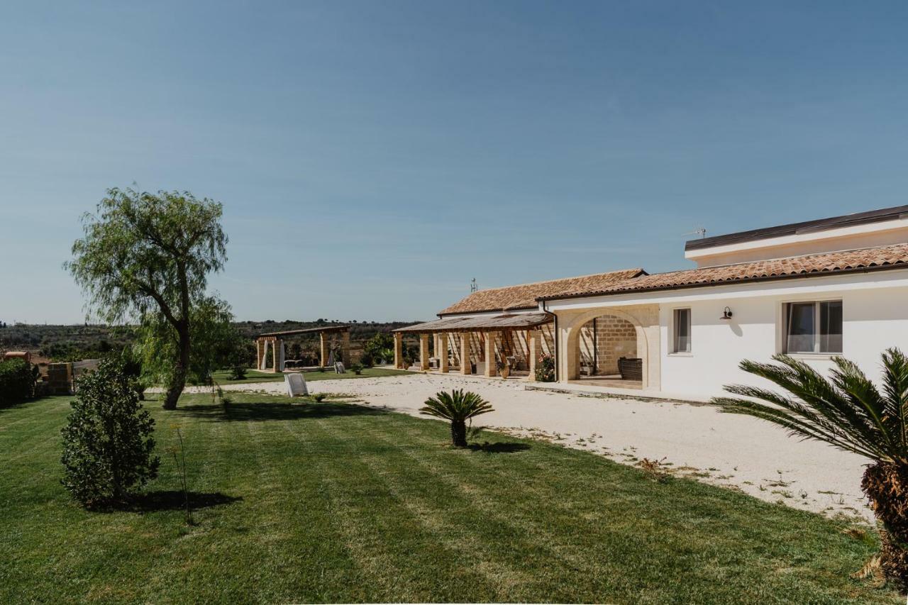 Villa Casale Cerfignano Exterior photo